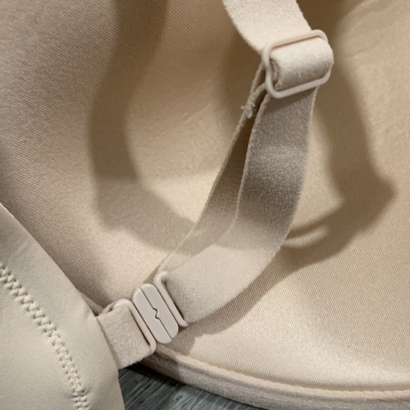 Vanity Fair Body Caress Full Coverage Contour Bra #75335 Nude/Beige size 36DD - Picture 7 of 11